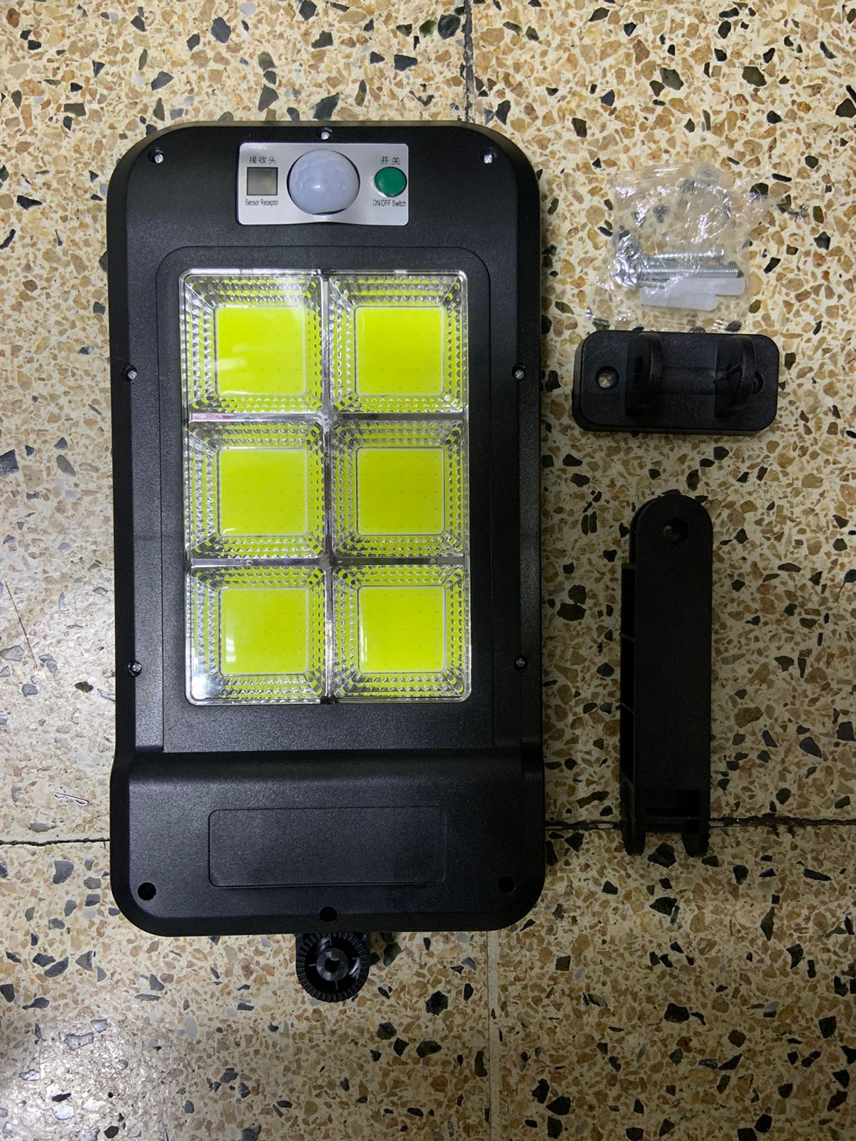 Lampara Solar Con Sensor Hs8013 B